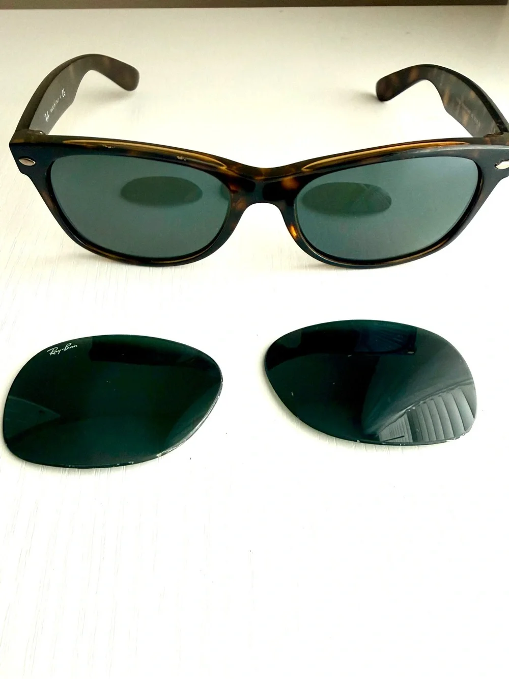 Ray-Ban New Wayfarer RB2132 Brown Tortoise 55mm